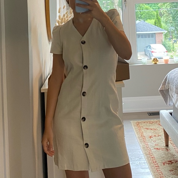 Oak and Fort Pleated Button Dress - Picture 3 of 4